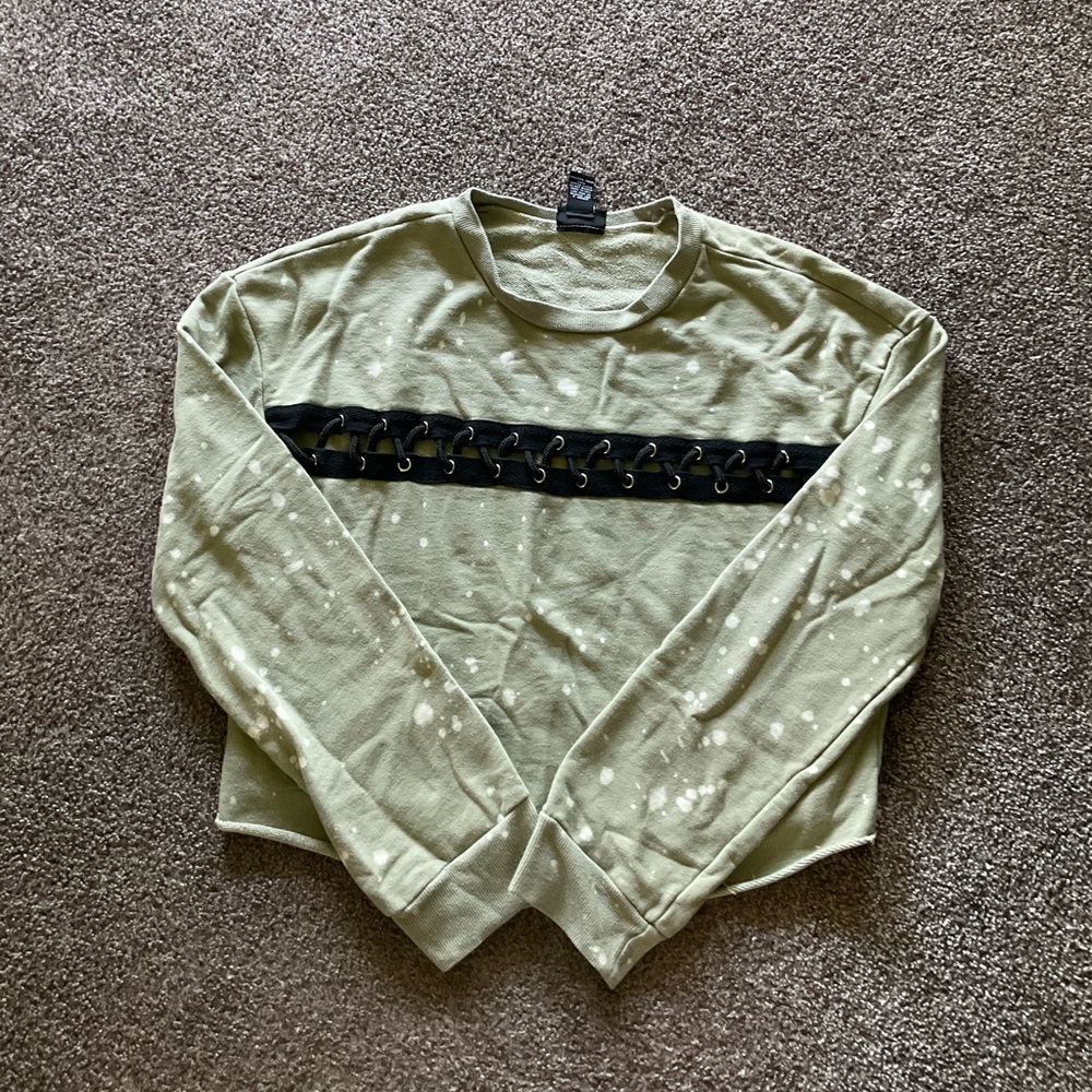 Cropped long sleeve